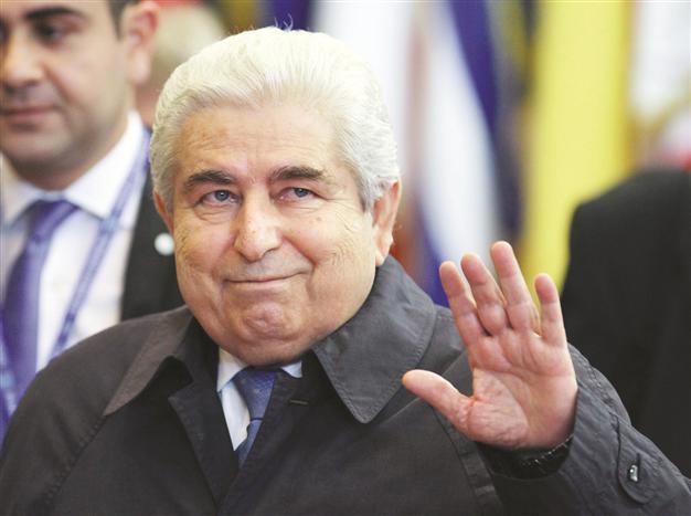 Greek Cyprus sees rating cut over weakened economy