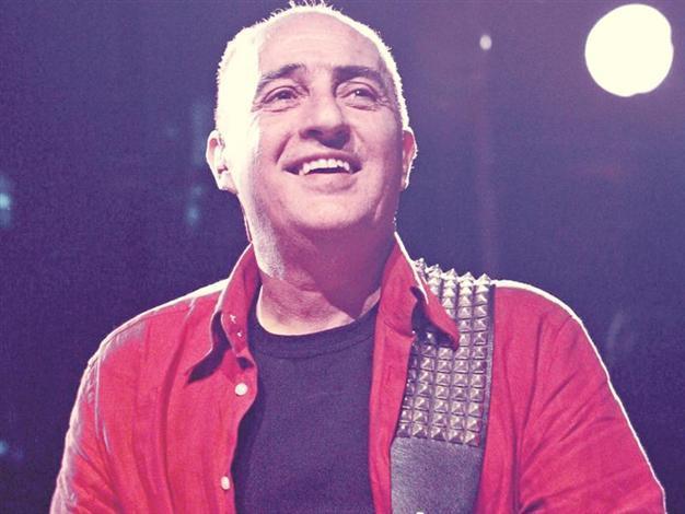 Güner and Şenlendirici concert