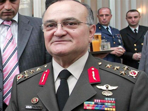 Former general’s prison sentence postponed due to worsening health