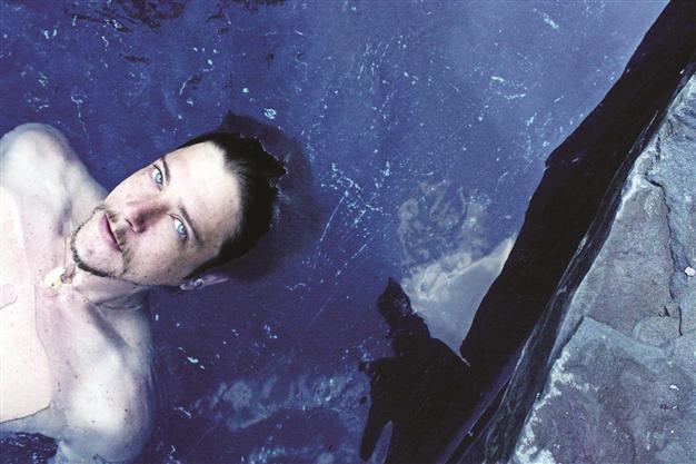 Banks to rock Babylon stage