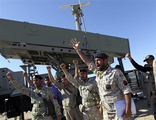 Iran warns foreign planes near Strait of Hormuz