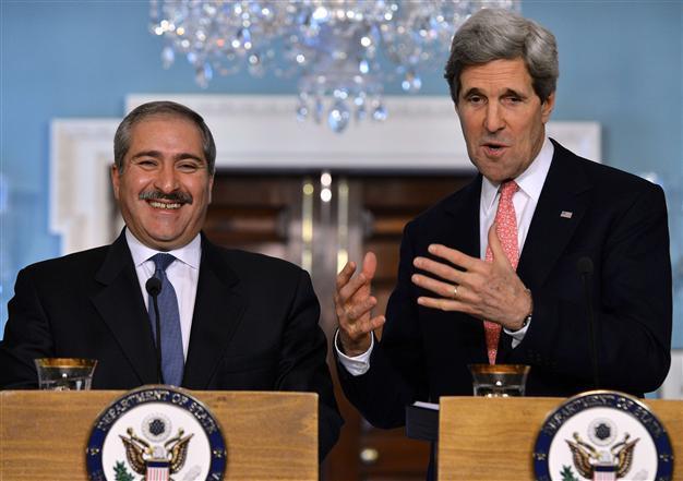 US working to convince Assad to go: Kerry