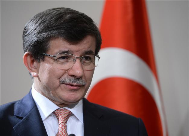 182,000 refugees now in Turkey: Foreign minister