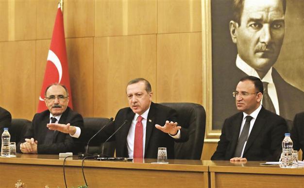 Turkish PM urges opposition to take joint peace bid