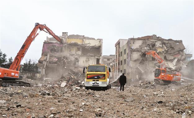 Construction equipment sector hopeful for 2013