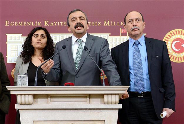 BDP deputy apologizes for accusations against main opposition mayor