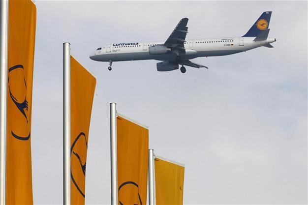 Lufthansa to cancel nearly 500 flights Thursday on strike