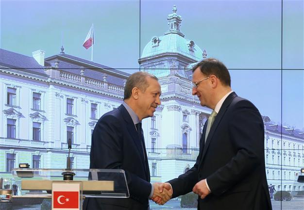 Czech investors can be Turkish citizen : Turkish PM