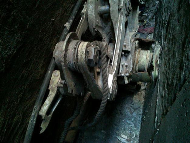 Part of 9/11 plane landing gear found in lower Manhattan