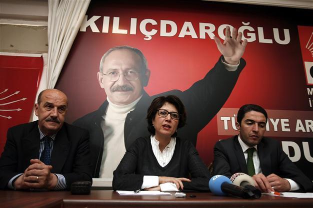 Main opposition deputy head quits following comment on peace process