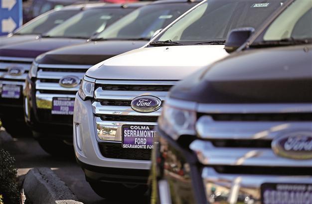 US auto sales streak as car makers post high growth