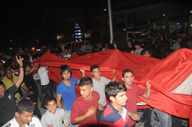 Tensions high on Syrian border after deadly clash