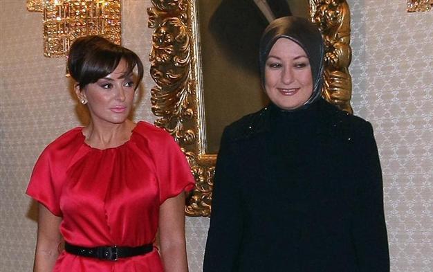 Azeri first lady inspires new law on mass prisoner release