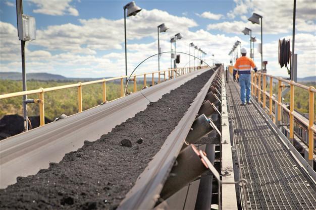 US gas prices of $5 could spur return to coal: Energy agency