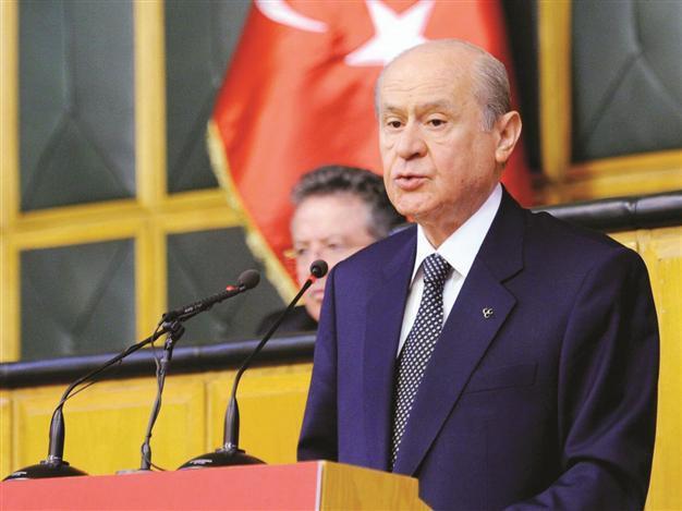 Charter panel to give convicts right to vote