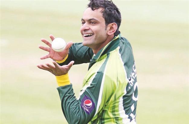 Ireland bat first against Pakistan