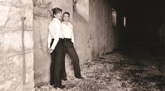 Dördüncü duo at Istanbuıl Modern stage