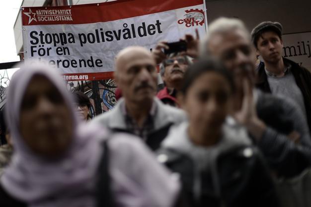 Restaurant torched in 4th night of Sweden riots