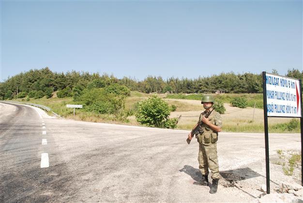 Turkey returns fire after shots fired from Syria