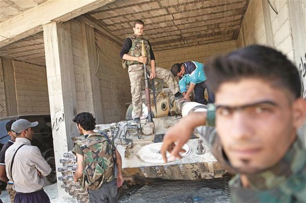 Rebels must clear radical zones: Paris