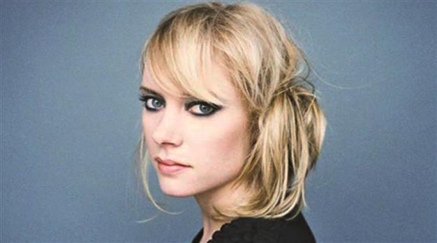 Fredrika Stahl singsat Babylon