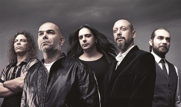 Yüksek Sadakat in Çeşme