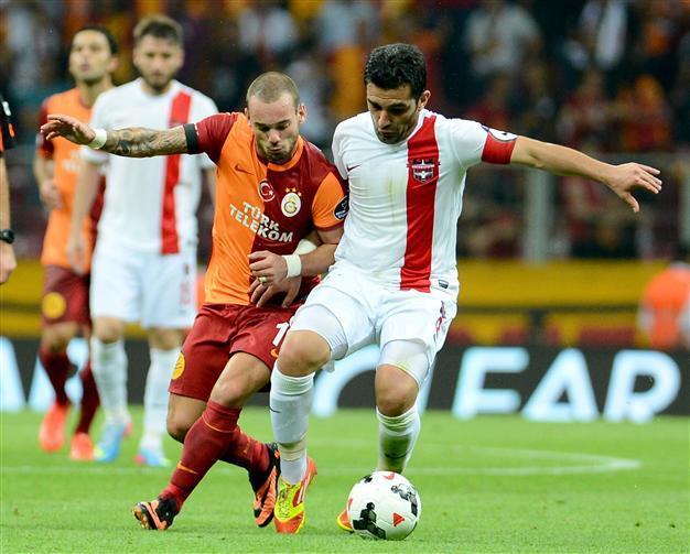 Galatasaray beats Gaziantepspor 2-1