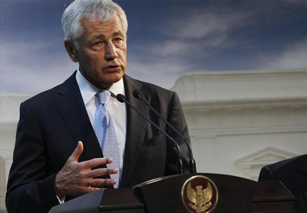 US military ready to act on Syria immediately if asked, Defense Secretary says