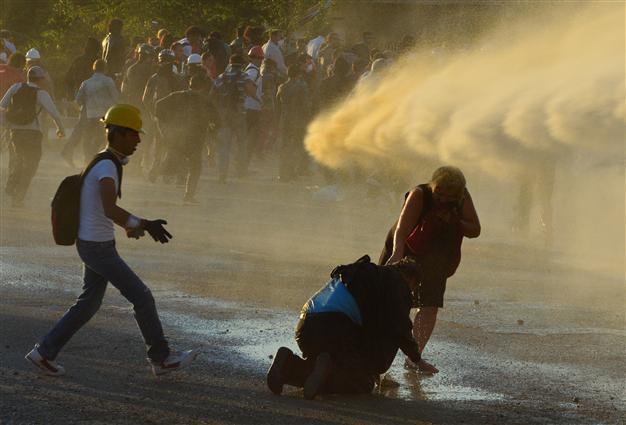 ODTÜ rector issues warning about drawing university into conflict as fresh protests erupt