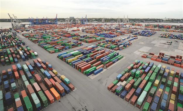 France wants mandate for EU-US trade talks published