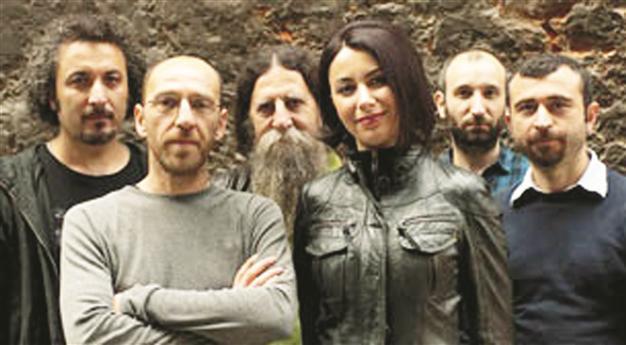 ‘Ezginin Günlüğü’ on stage in capital