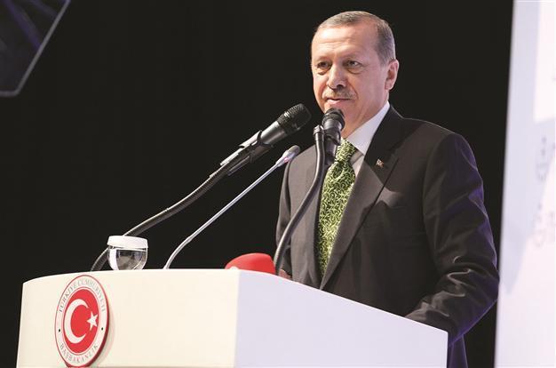 Turkish gov’t to finalize work on democratization process