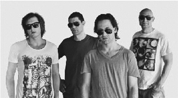 Duman on Adana stage with new album