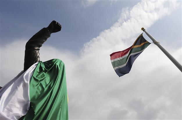 South Africa to move on with Constitution’s help
