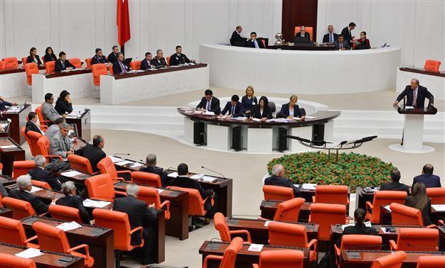 Turkish Parliament approves northern Iraq motion despite opposition from BDP