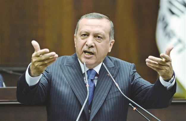 Turkish PM defends intel chief against ‘smear campaign’