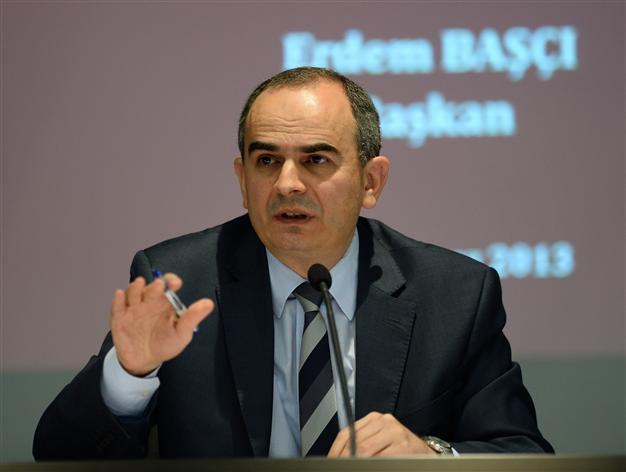 Turkeys central bank keeps rates on hold