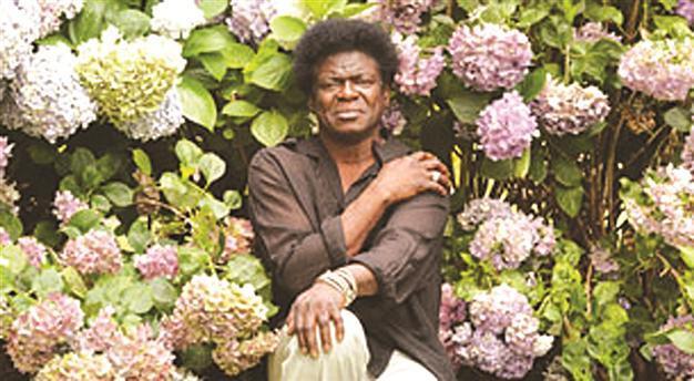 Charles Bradley on stage
