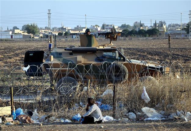 The BDP co-chair visits mayor in hunger strike against wall along Syrian border