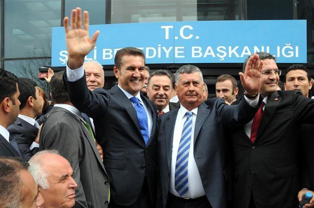 Şişli Mayor Sarigül’s official return to main opposition CHP in less than a week
