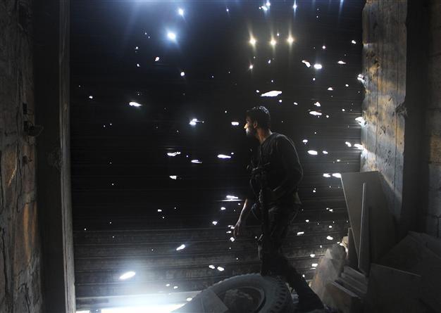 Syrian rebel groups form Islamist front