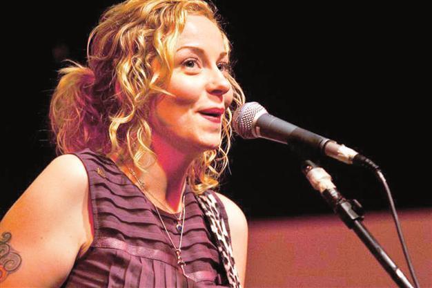 Anneke van Giersbergen in Ankara