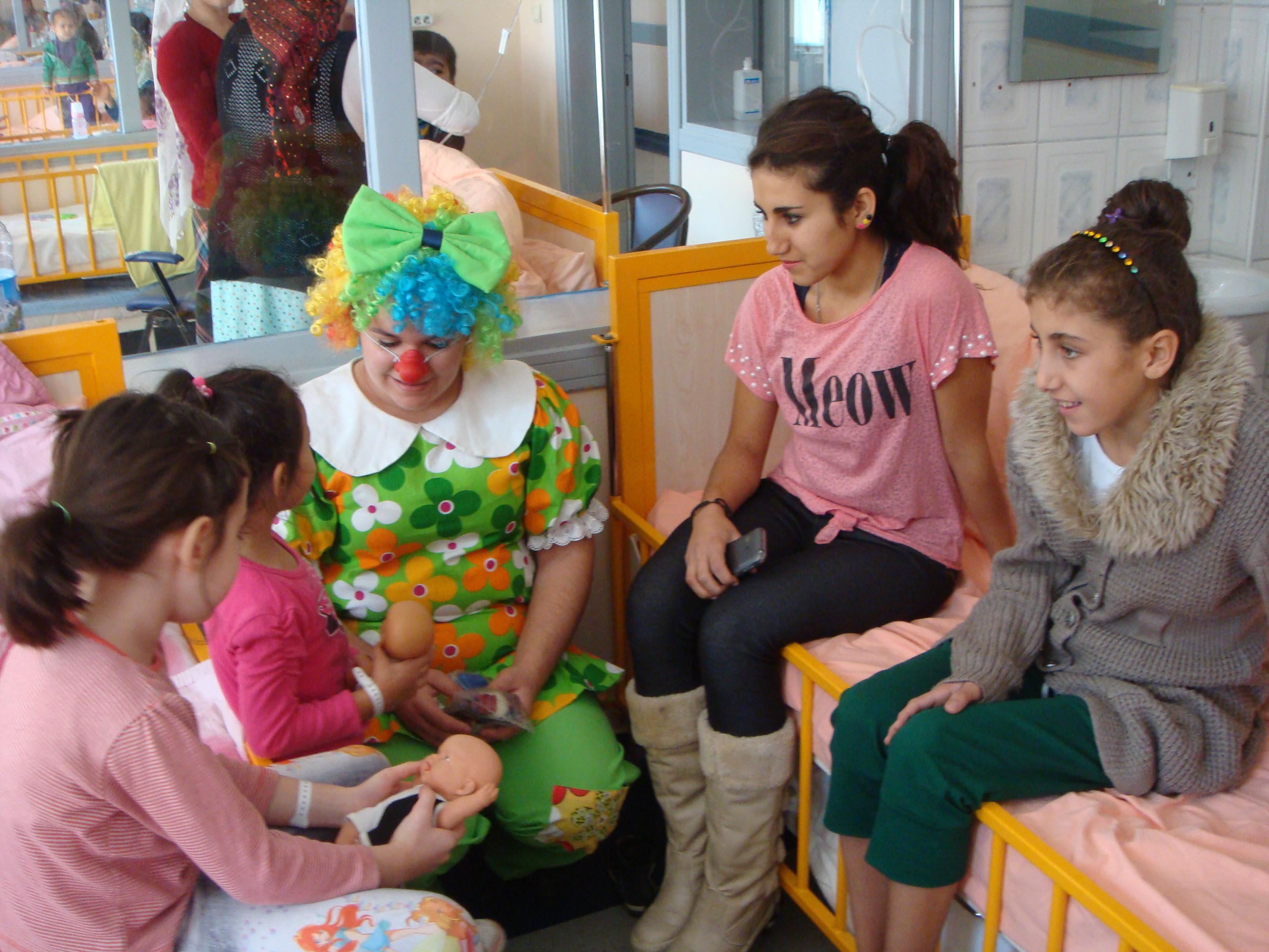 Turkeys Changemakers: Let’s be happy for children in hospital