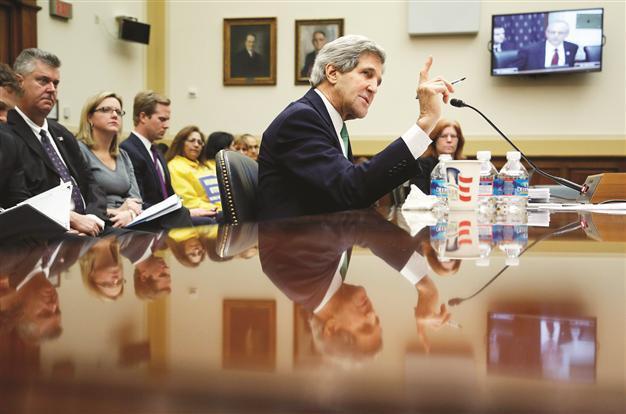 Kerry asks skeptical Congress not to impose new sanctions on Iran