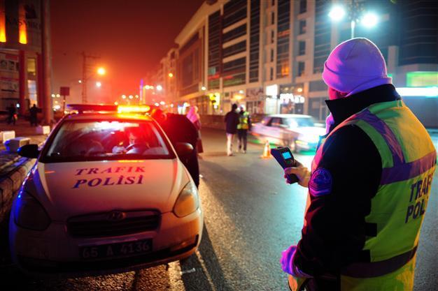 361 Istanbul drivers banned for DUI on New Year’s Eve