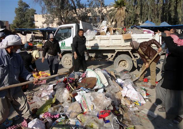 13,000 families flee Fallujah amid Iraq standoff