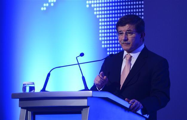 Turkish FM Davutoğlu warns envoys not to speak to press