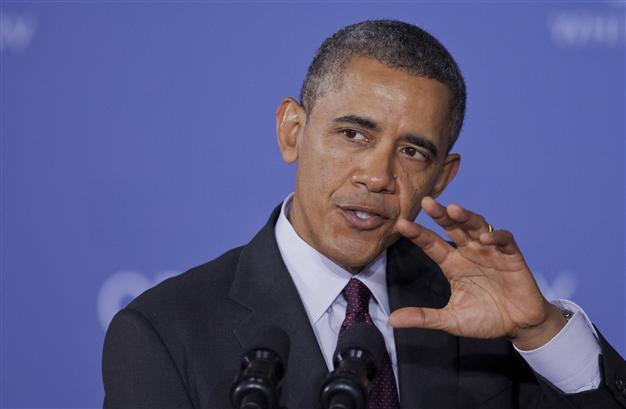 Obama meets war commanders as Afghan plan in limbo