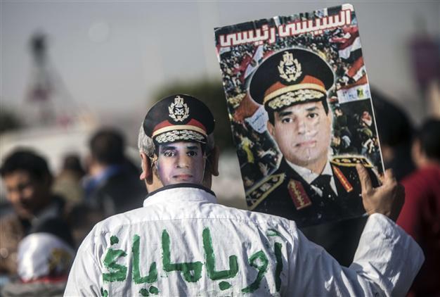 Egypt army chief Sisi says will run for president: Kuwaiti newspaper