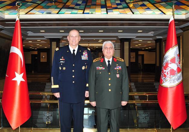 Top US commander visits Turkey